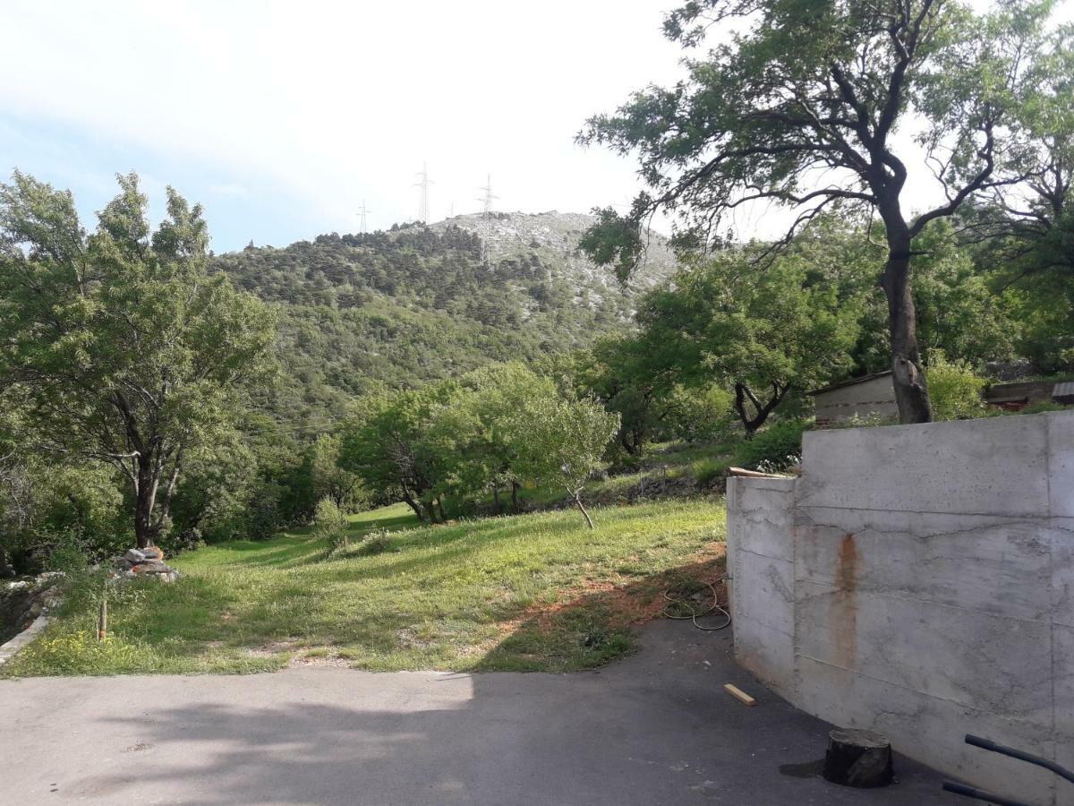 Tin * Senj (Lika-Senj)
